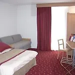 Mercure Centre – Porte De La Baie De Somme Hotel