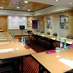 Hotel Mercure Centre – Porte De La Baie De Somme Abbeville