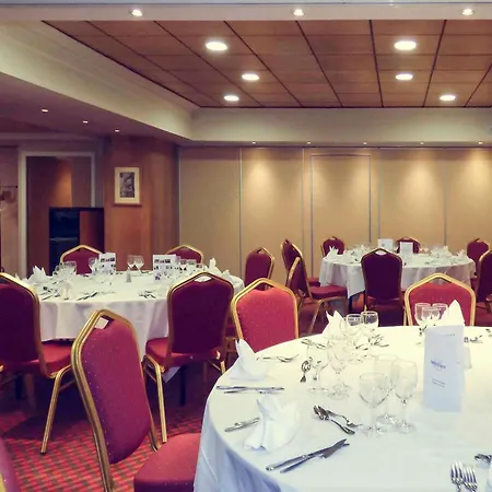 Mercure Centre - Porte De La Baie De Somme Hotel 4*