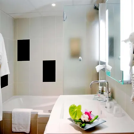 Hotel Mercure Centre - Porte De La Baie De Somme