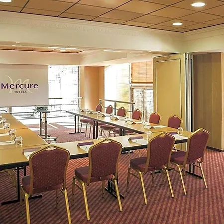 מלון Mercure Centre - Porte De La Baie De Somme 4*