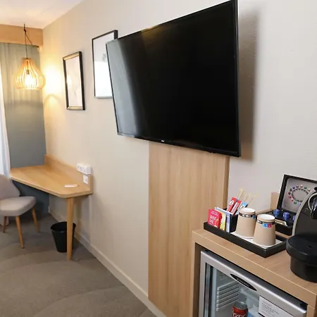 Mercure Centre - Porte De La Baie De Somme Otel 4*