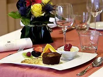 Hotel Mercure Centre - Porte De La Baie De Somme