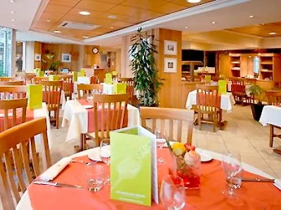 ホテル Mercure Centre - Porte De La Baie De Somme 4*