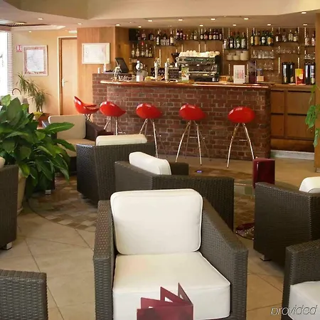 Mercure Centre - Porte De La Baie De Somme