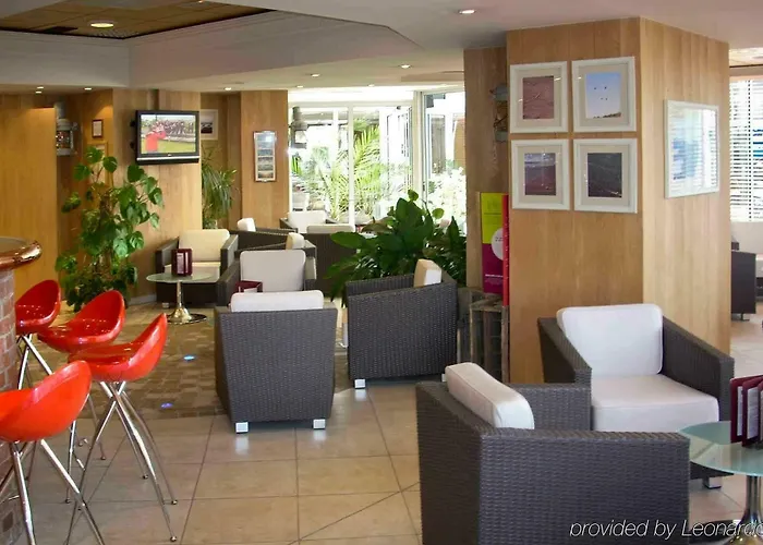 Mercure Centre - Porte De La Baie De Somme 4* Abbeville