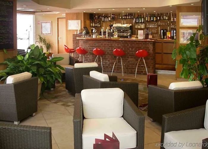 Mercure Centre - Porte De La Baie De Somme